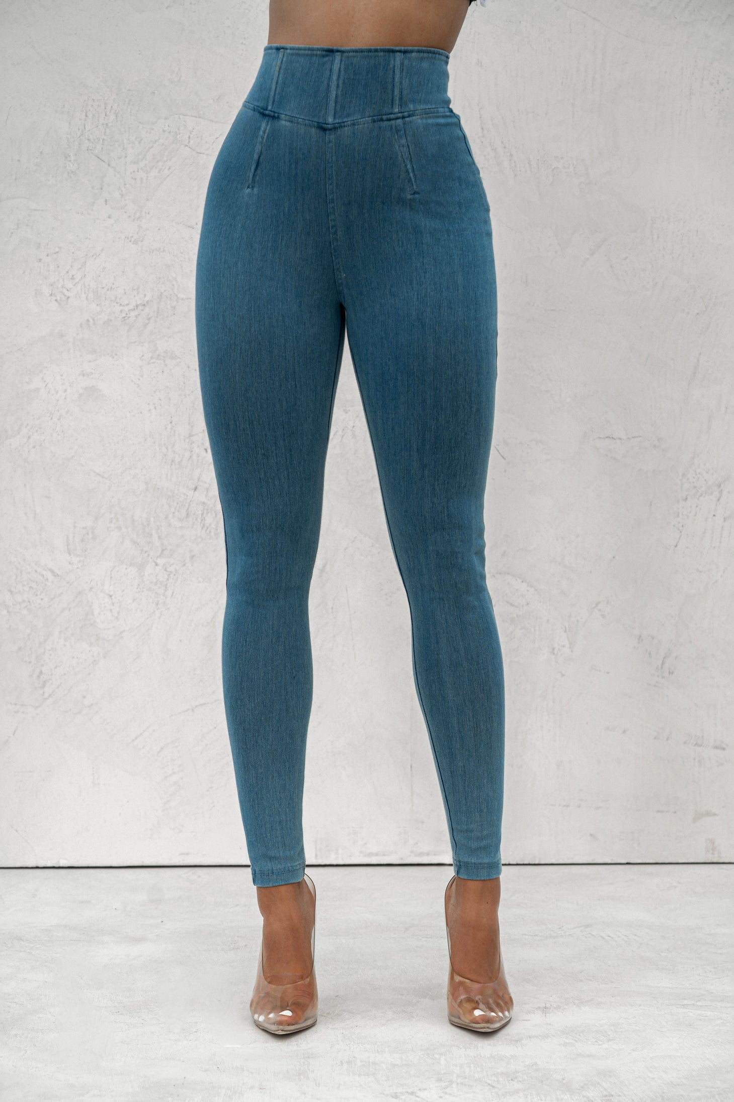 Medium Wash ALICE HIGH WAISTED JEANS